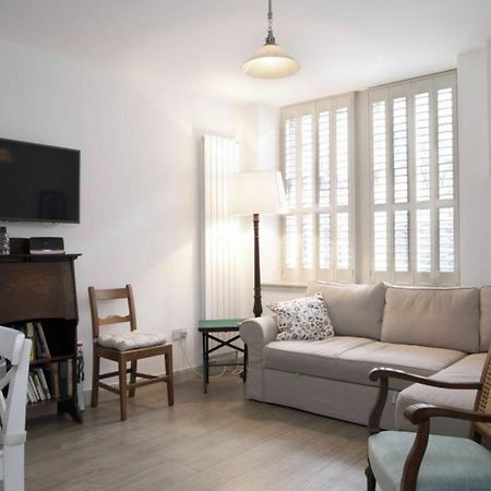 Quiet Ground Floor Mews Flat And Parking Edimburgo Exterior foto