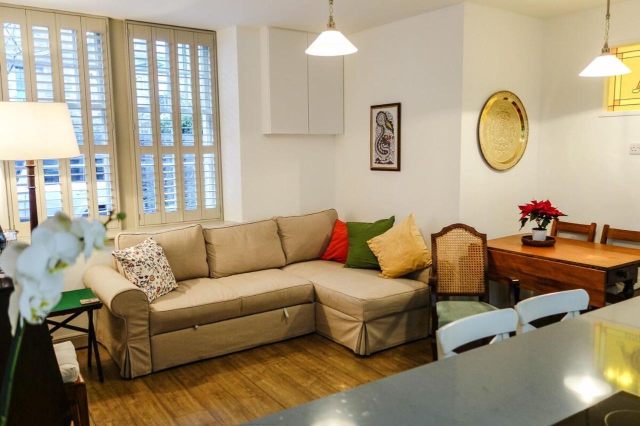 Quiet Ground Floor Mews Flat And Parking Edimburgo Exterior foto